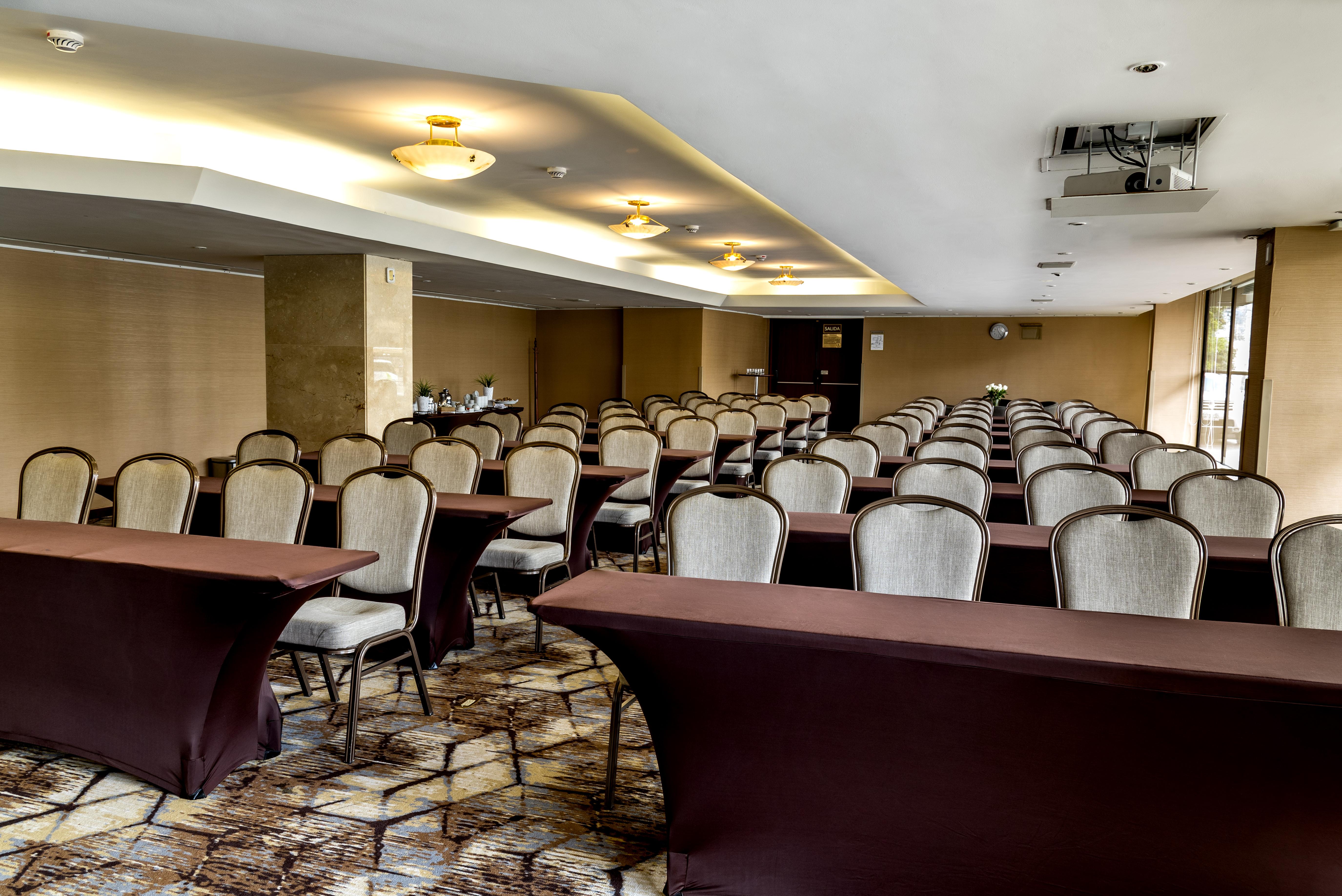 Bogota Plaza Hotel Exterior photo A meeting room at the hotel