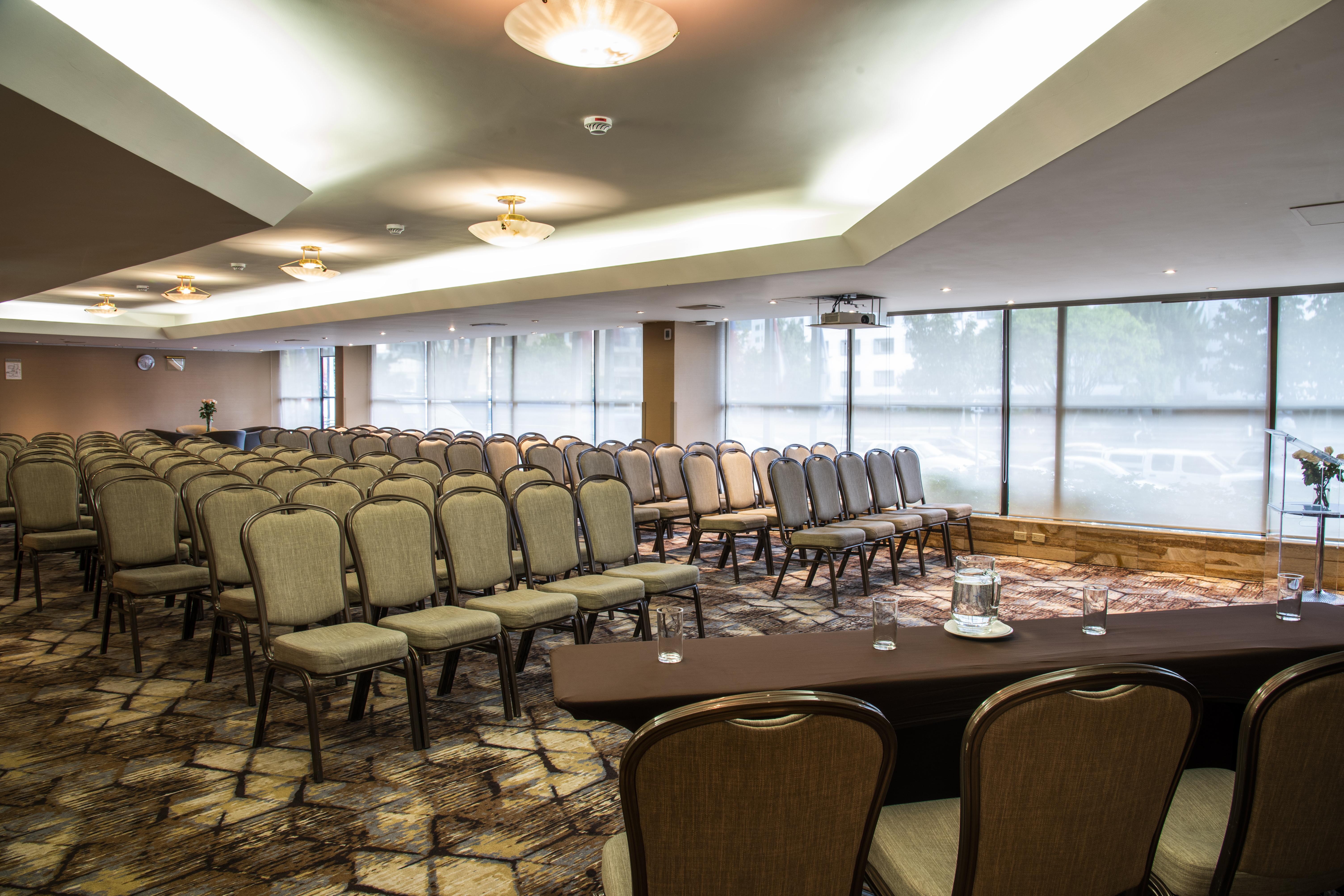 Bogota Plaza Hotel Exterior photo Meeting room