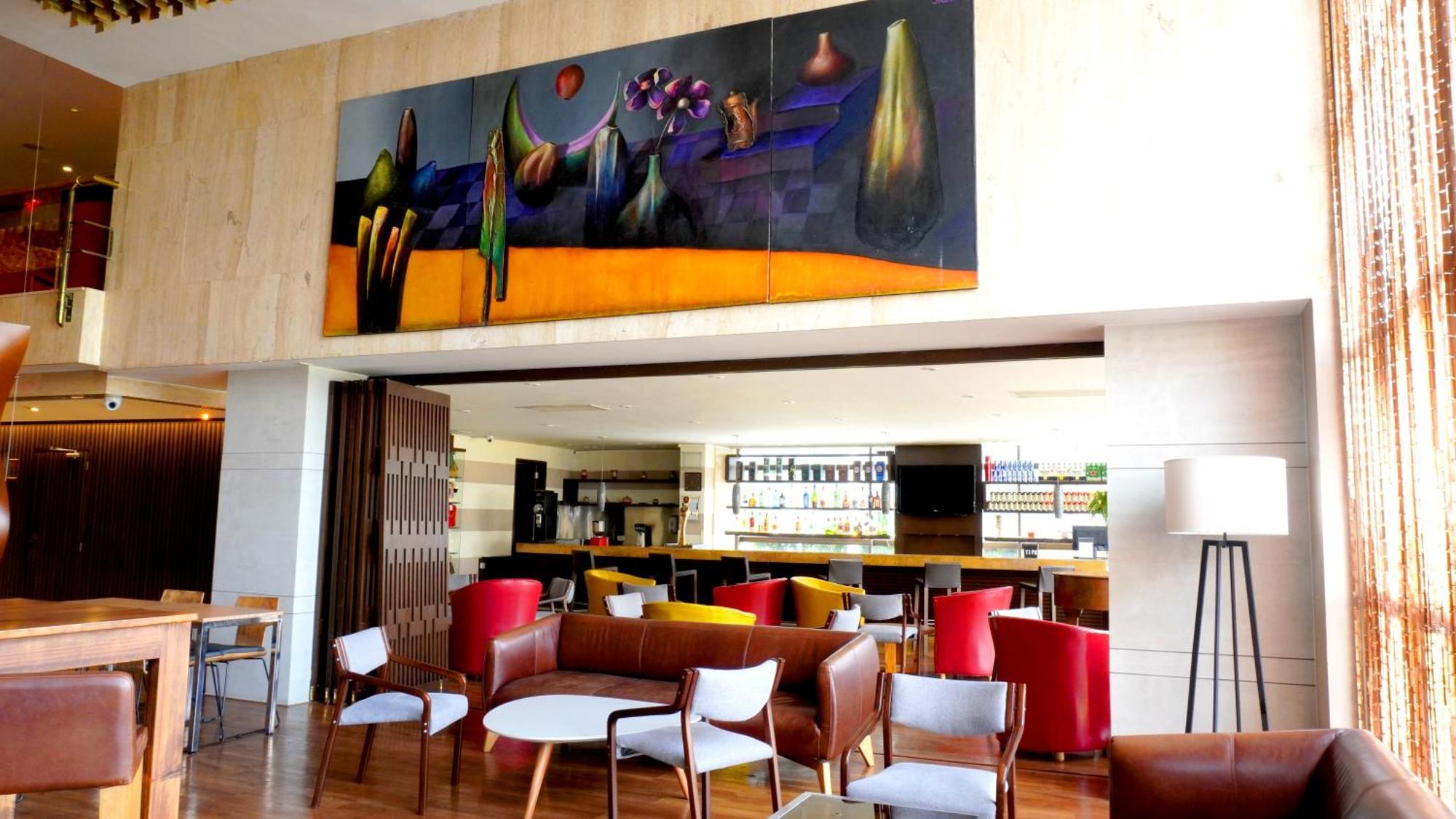 Bogota Plaza Hotel Exterior photo The lobby of the hotel